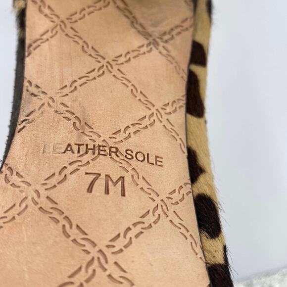 New L.A.M.B. Pounce Leopard Print Calf Hair Asymmetrical D'orsay Platform Pump 7 - Picture 12 of 14